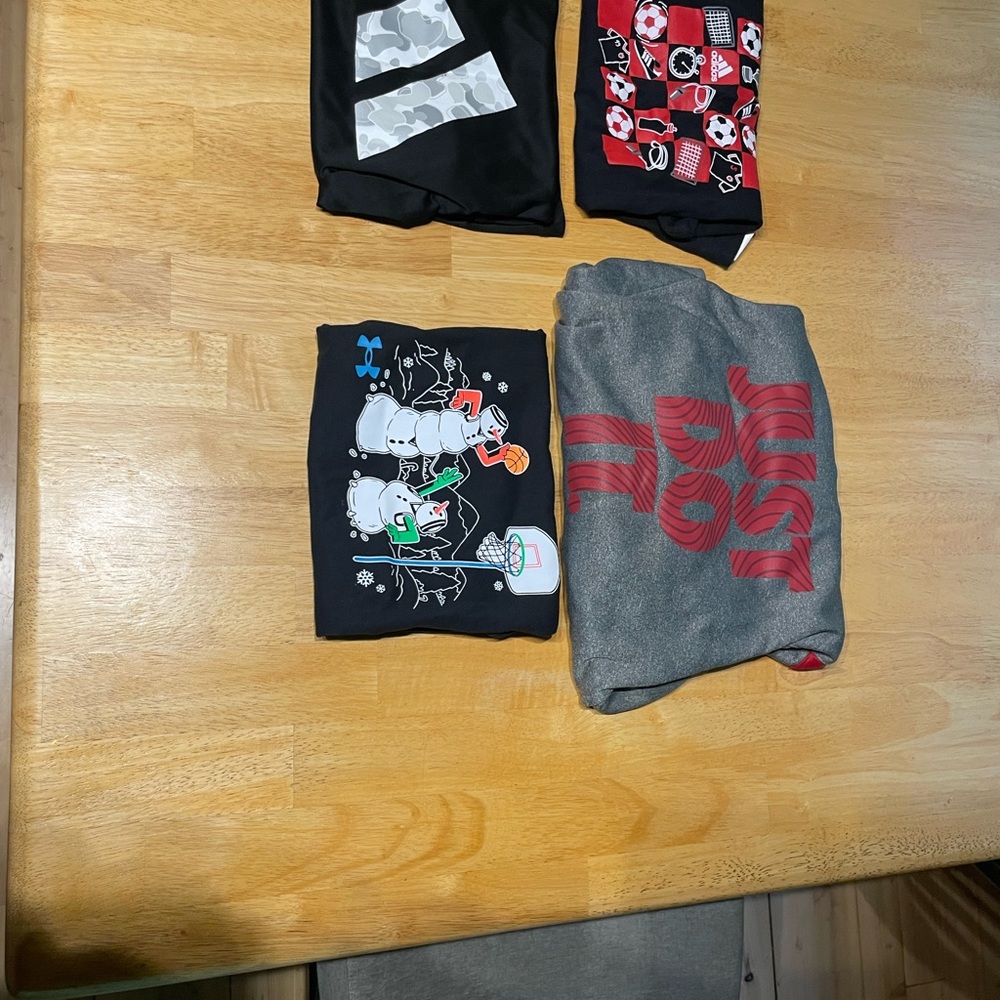BUNDLE 2 adidas tees, 1 under armor tee,  1 Nike sweatshirt. Kids/youth size 5.